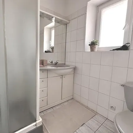 Adorable Maison Dans Lauthentique Quartier De La Chaume Avec Jardin 4Prs Feriehus
